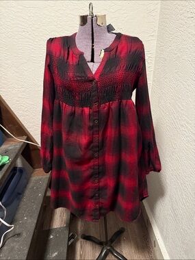 Knox Rose Red and Black Plaid Button-Front Smocked Tunic Dress